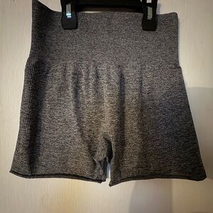 PINK Victoria's Secret Gray Ribbed Bike Shorts size small